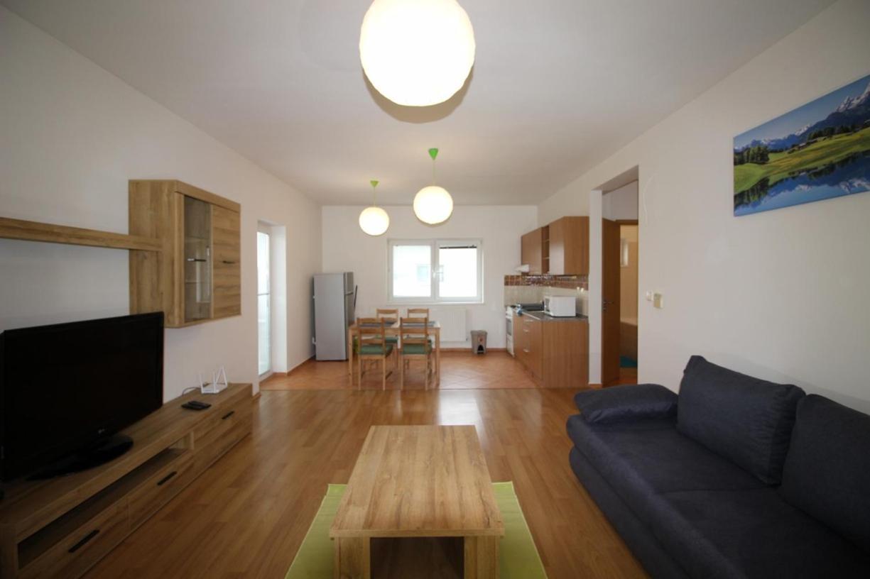 Apartman 502 Ruzindol Dış mekan fotoğraf