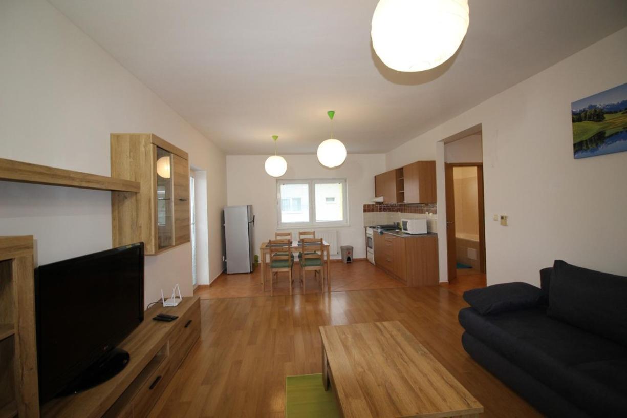 Apartman 502 Ruzindol Dış mekan fotoğraf