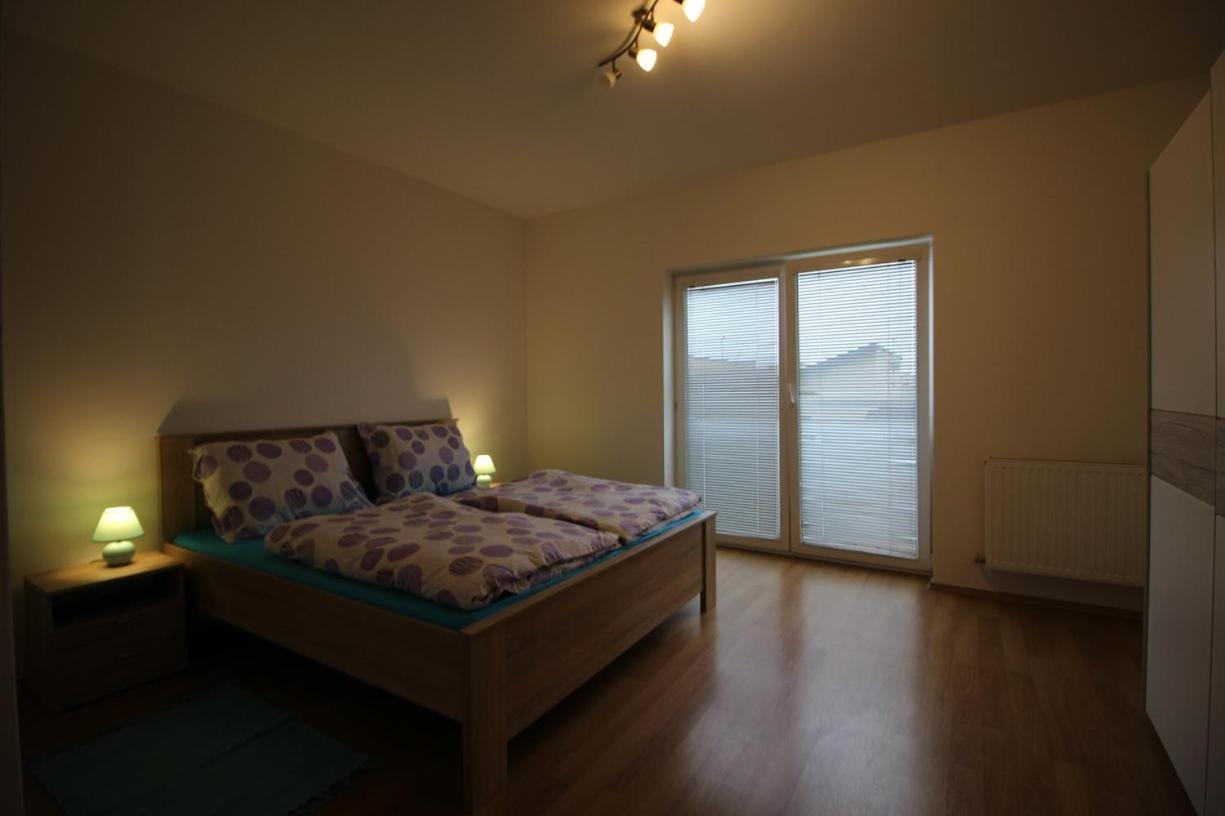 Apartman 502 Ruzindol Dış mekan fotoğraf